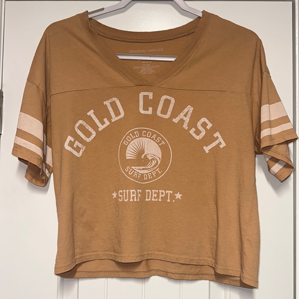 Cute Short Sleeve Top! Size Medium!